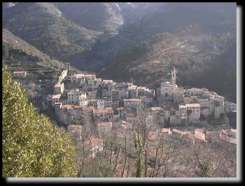 Vue g�n�rale de Luceram