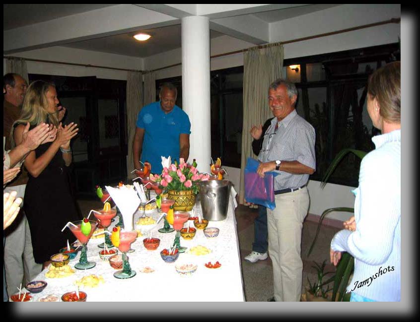 Dominique Dupr� tr�s applaudi