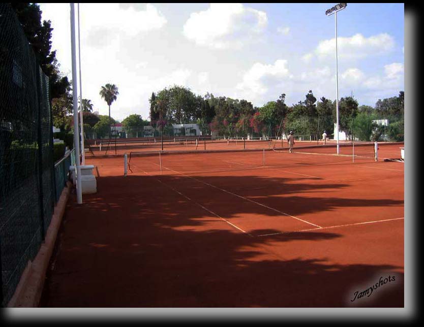 Les stagiaires vont envahir les courts