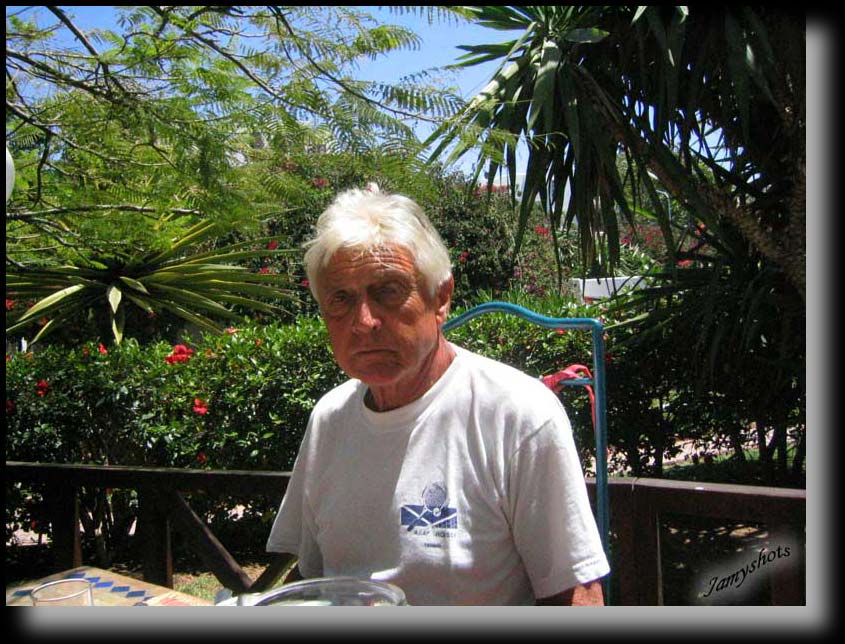 Pierrot Boulet r�serve une table