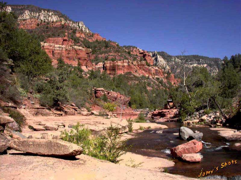 Vue de la rivi�re de Coconico.