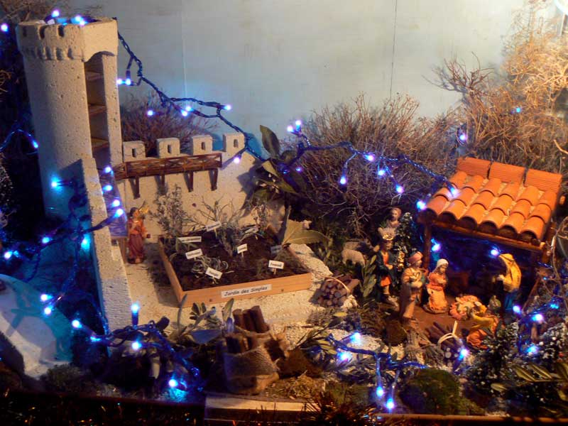 Cr�che du Mus�e de Luceram