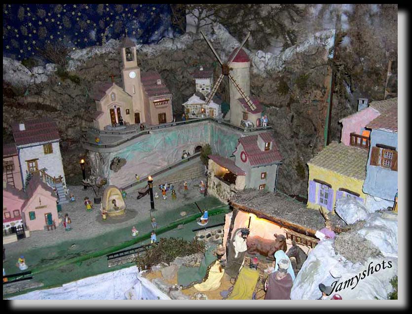 Cr�che du mus�e de Luceram