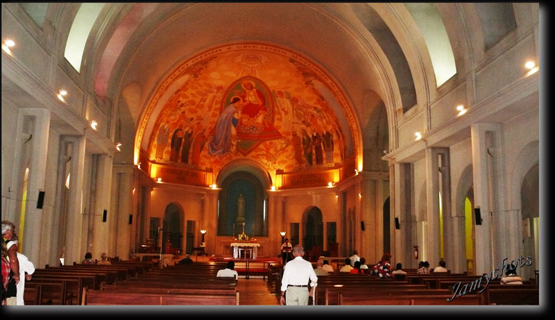 L'�glise Sainte Jeanne d'Arc