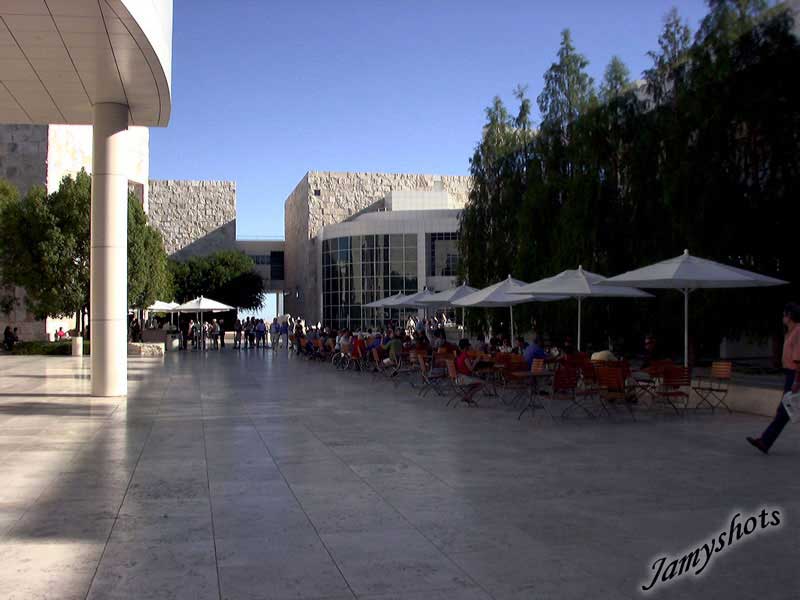 Les all�es du mus�e.