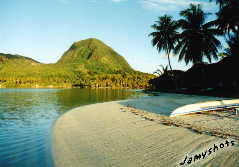 Premier matin sur la plage du Novotel