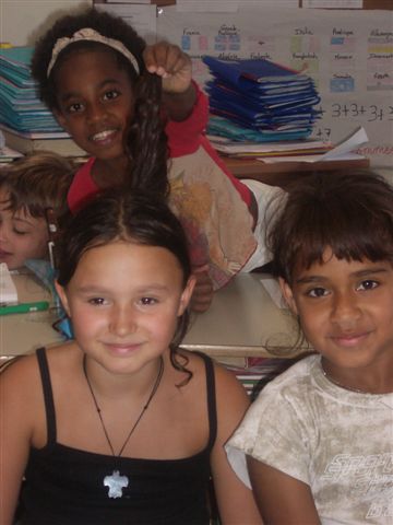 Ana�s en classe de CE2 (Saint Jean-Baptiste)