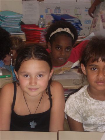 Ana�s en classe de CE2 (Saint Jean-Baptiste)