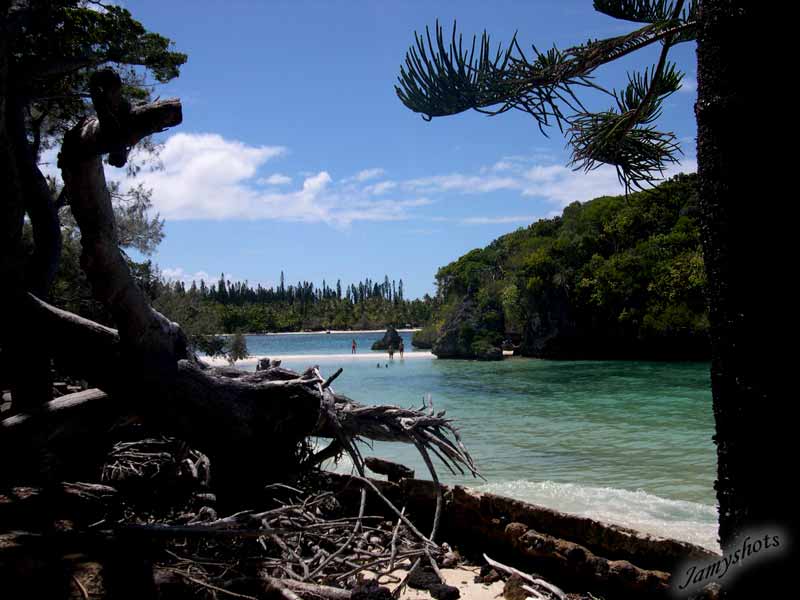 Baie de Kanumera et la corbeille sacr�e