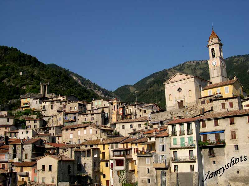 Luceram, joyaux de l'arri�re pays ni�ois