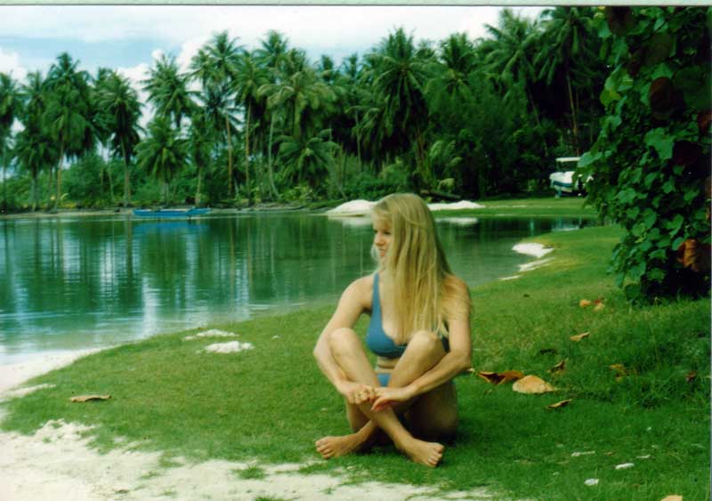 Une si charmante H�tesse de l'air! Manuela