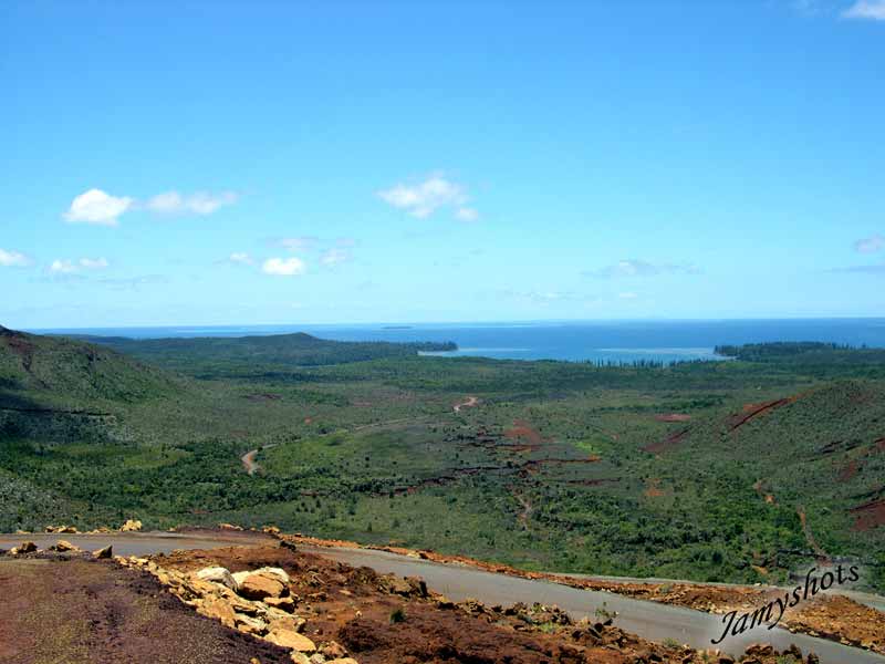 Port Bois� vu du plateau de Goro Nickel