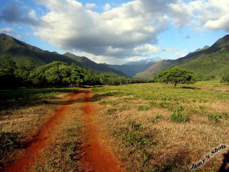 Piste de la Ouenghi.