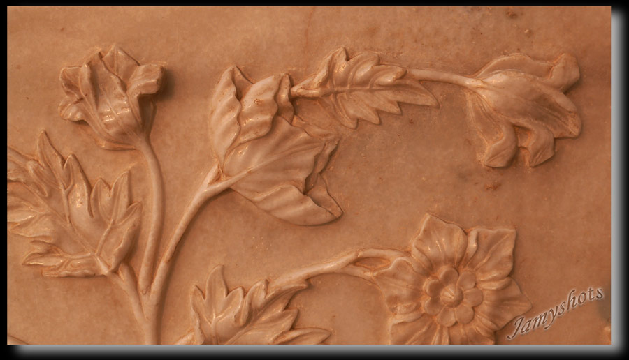 Détail des marbres extérieurs