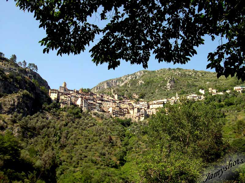 Saorge, vue de la vall�e