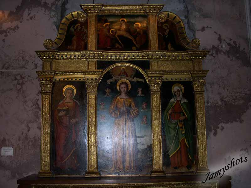 R�table de Ludovic Br�a. Eglise de Sospel